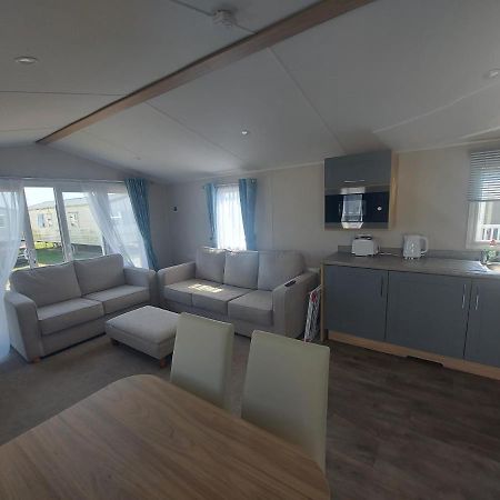 Sophie'S Caravan Camber Exterior photo